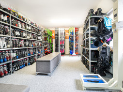 Skischuhe und Snowboardboots - Sliderbild 3